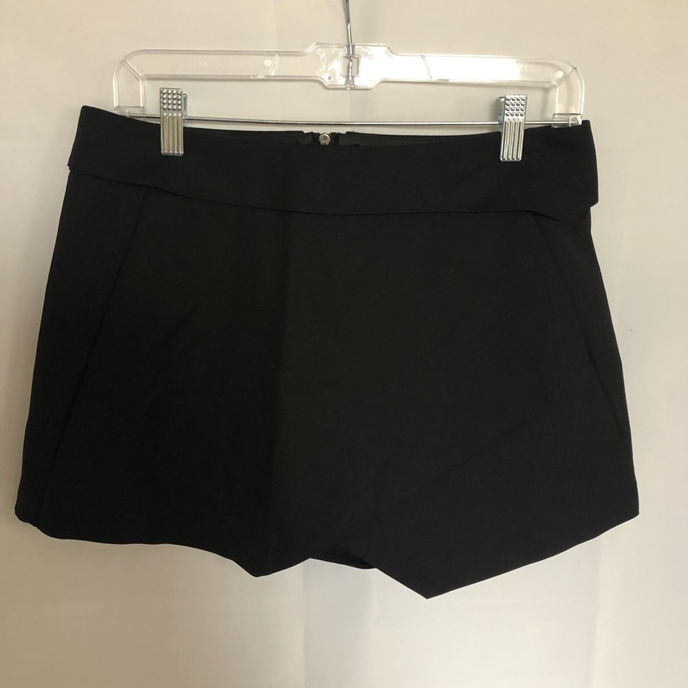 XOXO envelope skort